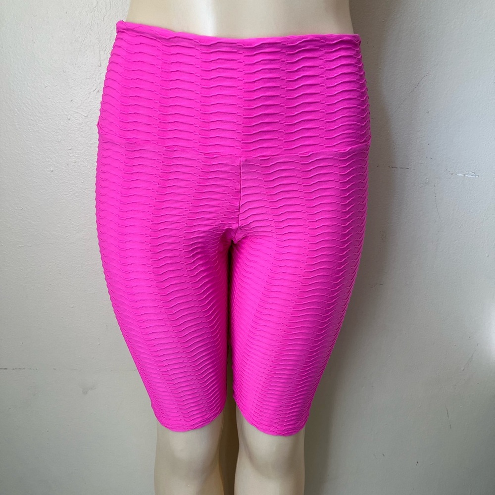 High-Rise Textured Bike Shorts in Hot Pink